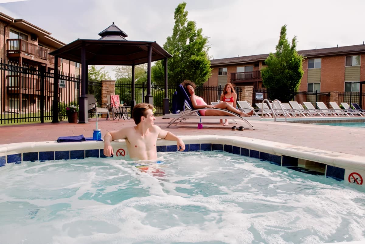 Berrytree Apartments image