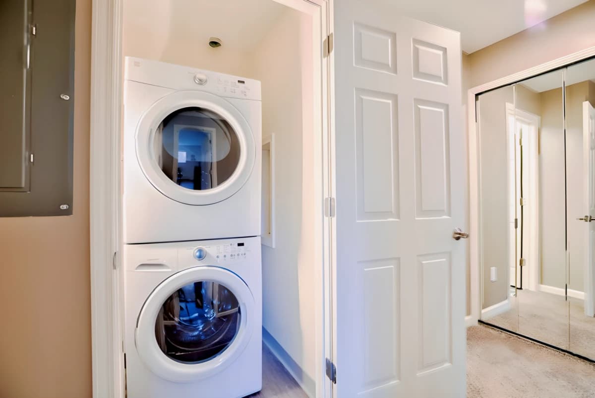 Berrytree Apartments image