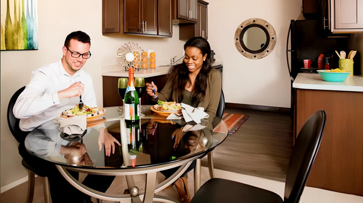 Towne Square Apartments & Townhomes image