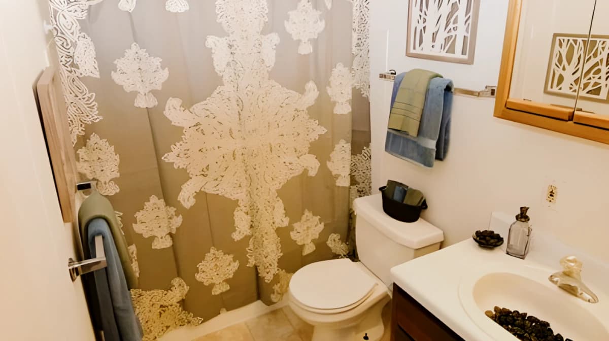 Towne Square Apartments & Townhomes image
