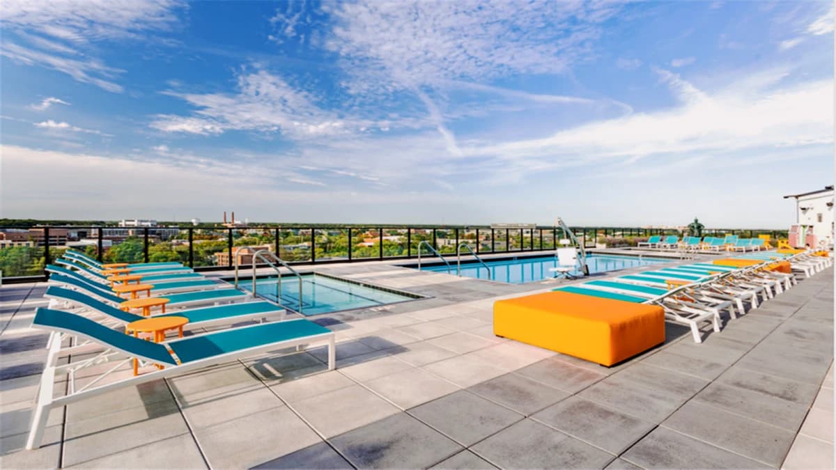 Outdoor Features
