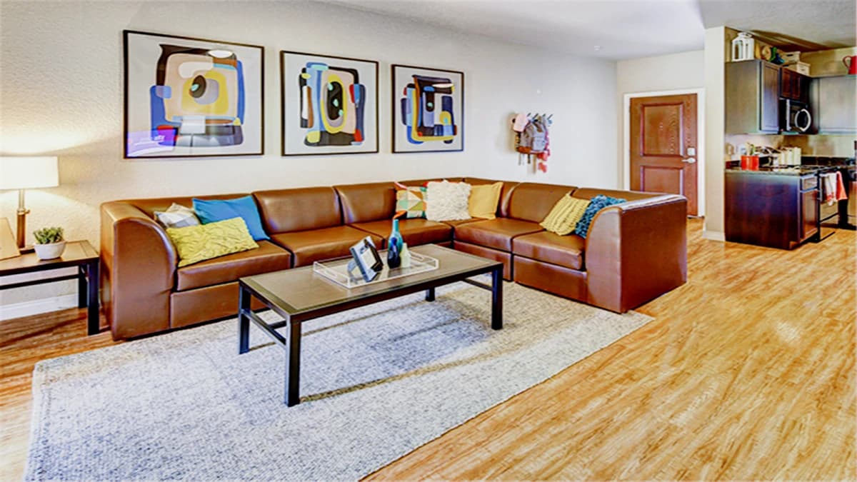 Villas on Rensch image