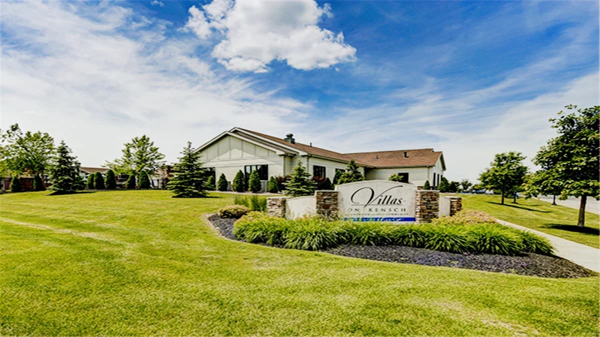 Villas on Rensch image 3