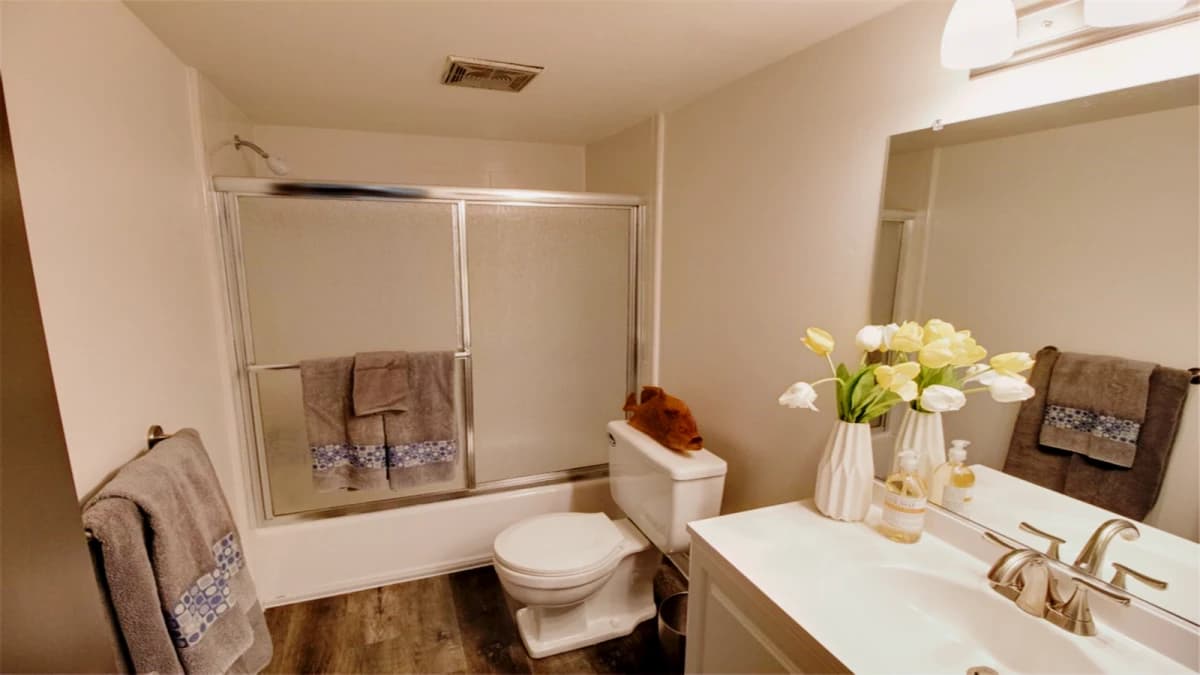 Broadview Apartments image