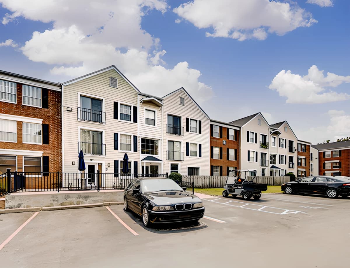 Willowtree Apartments and Tower image