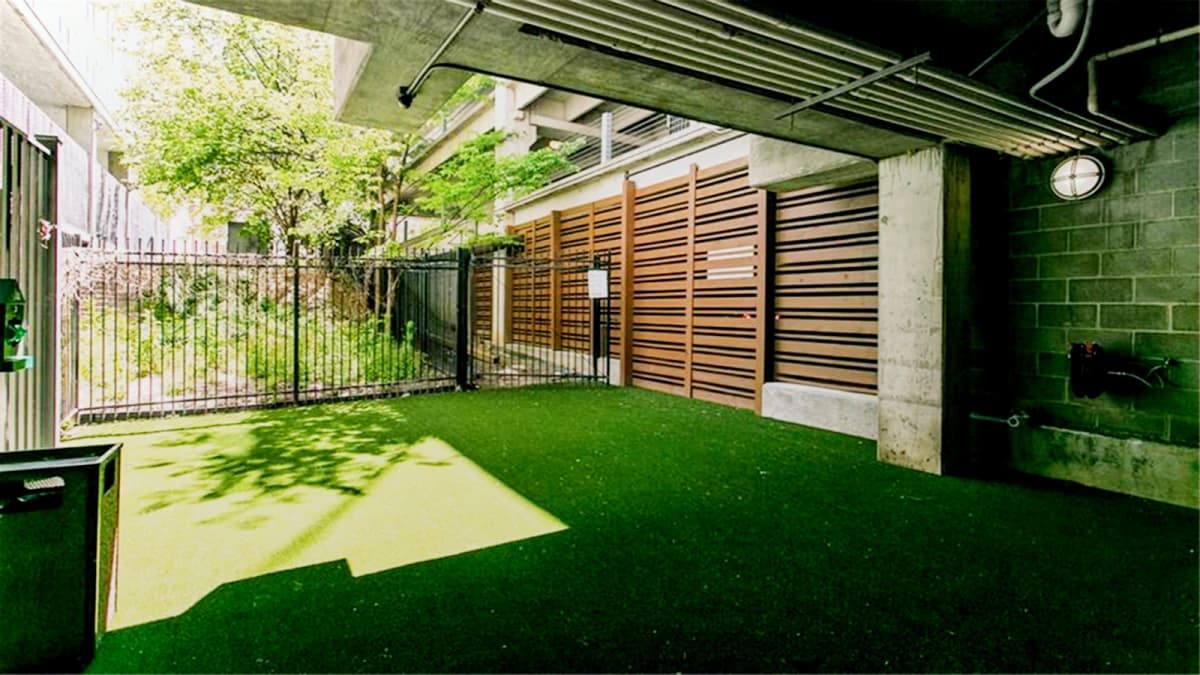 Piedmont Pad Apartments image 5