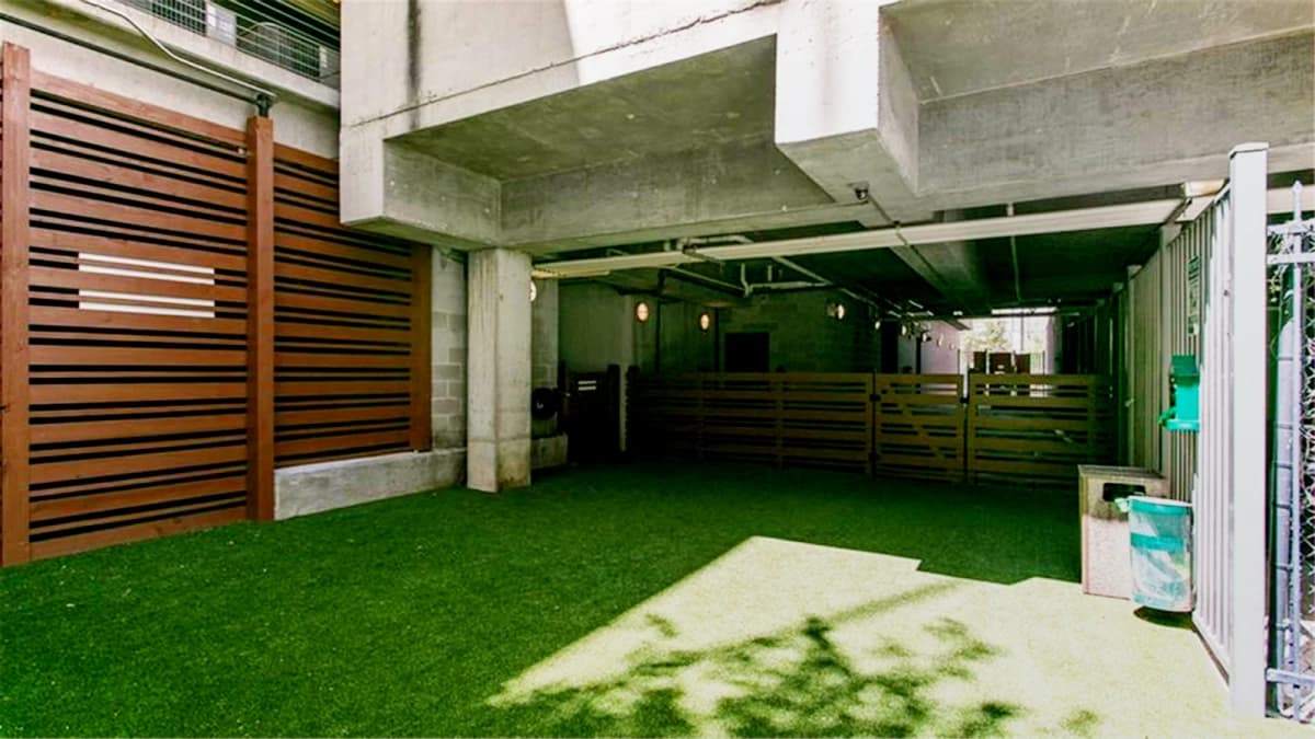 Piedmont Pad Apartments image