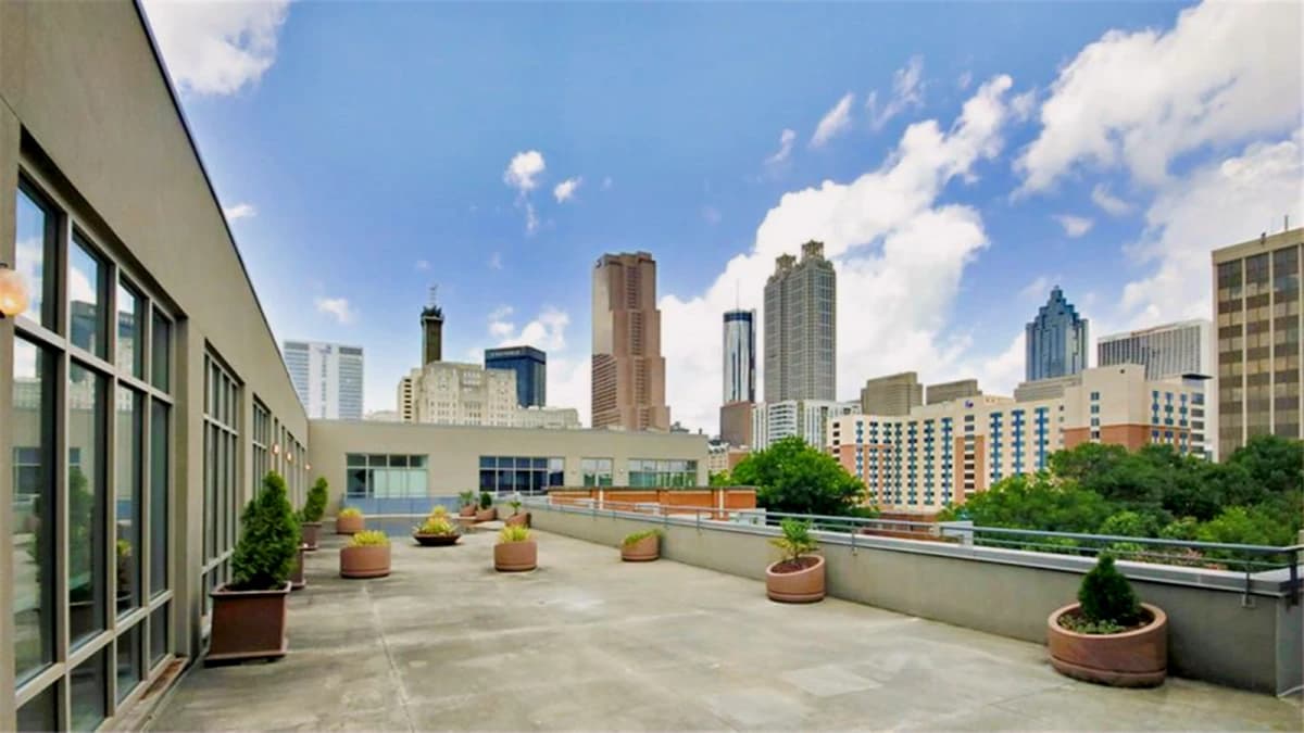 Piedmont Pad Apartments image