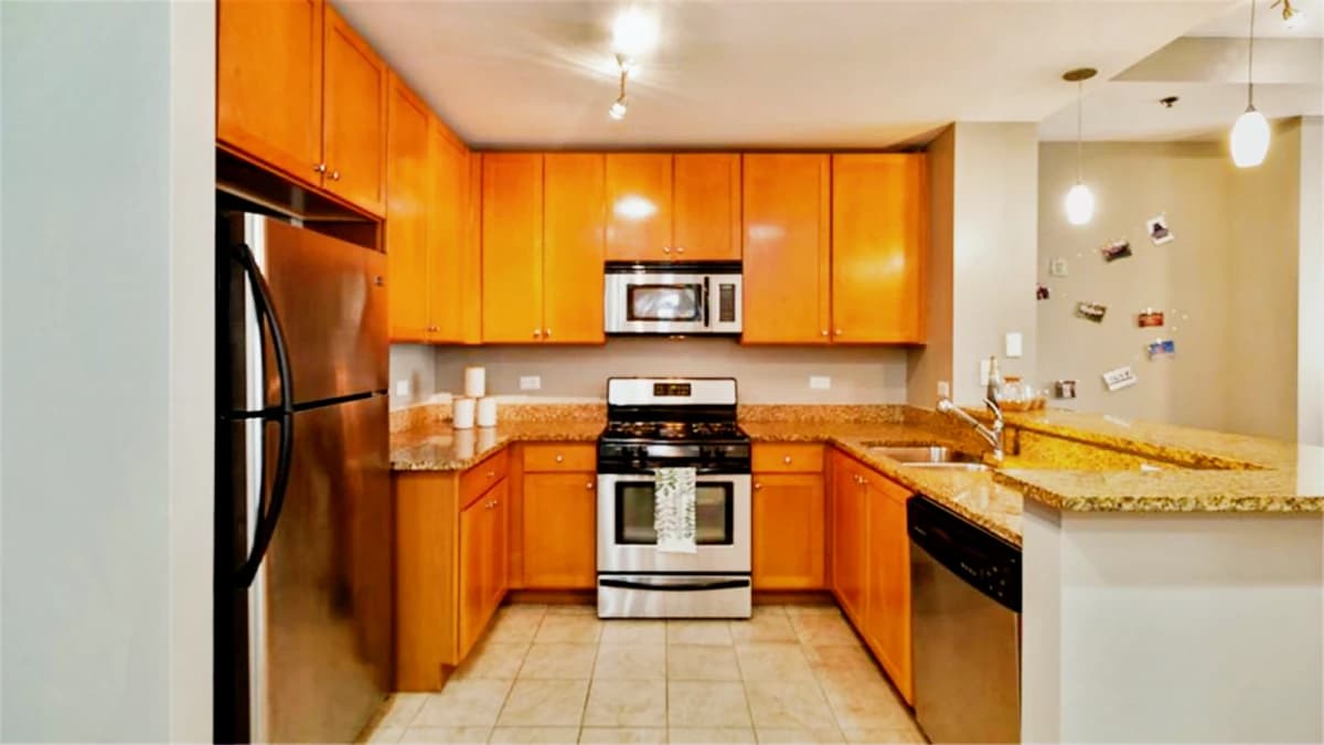 Piedmont Pad Apartments image