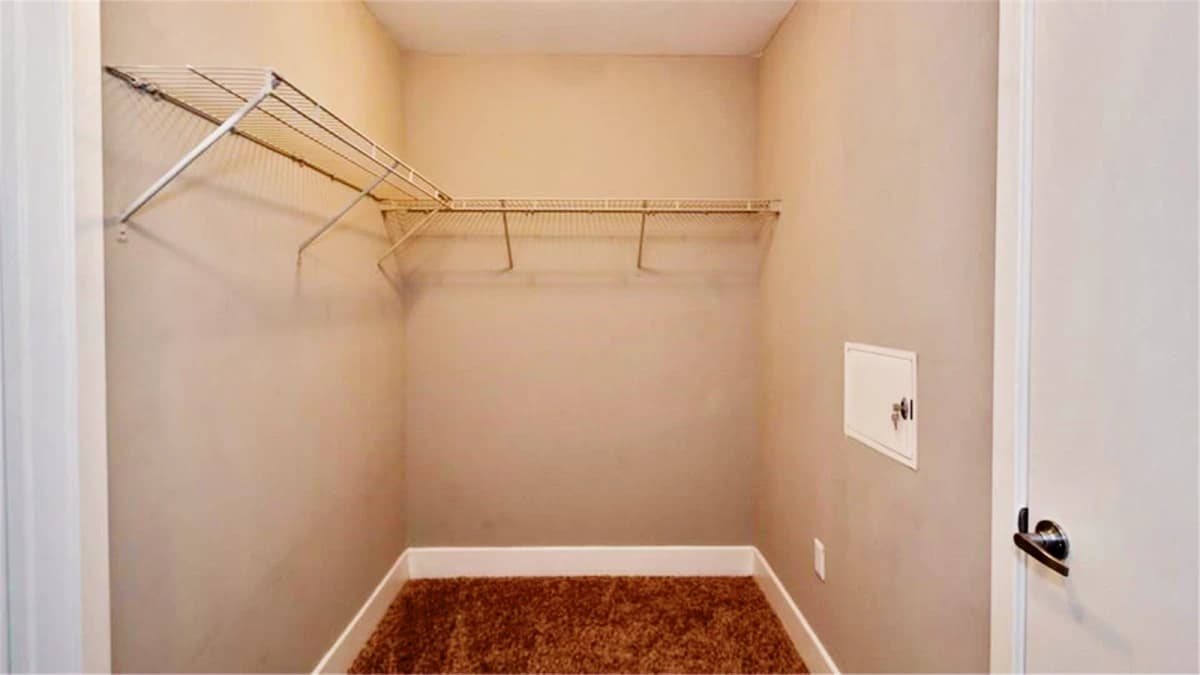 Piedmont Pad Apartments image