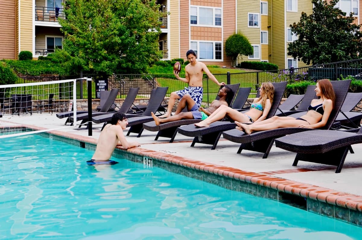 Arches On The Lake Student Living image