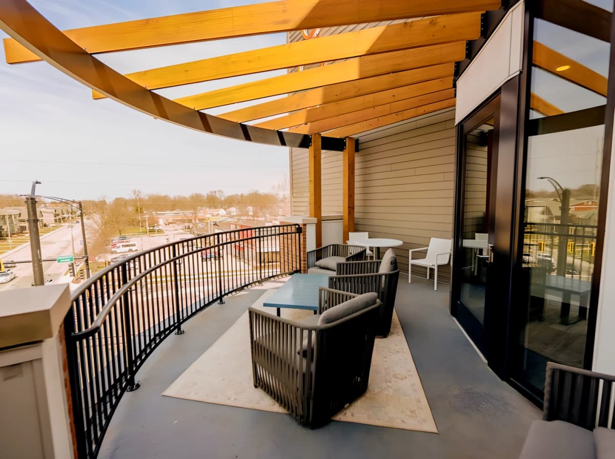 Outdoor Features