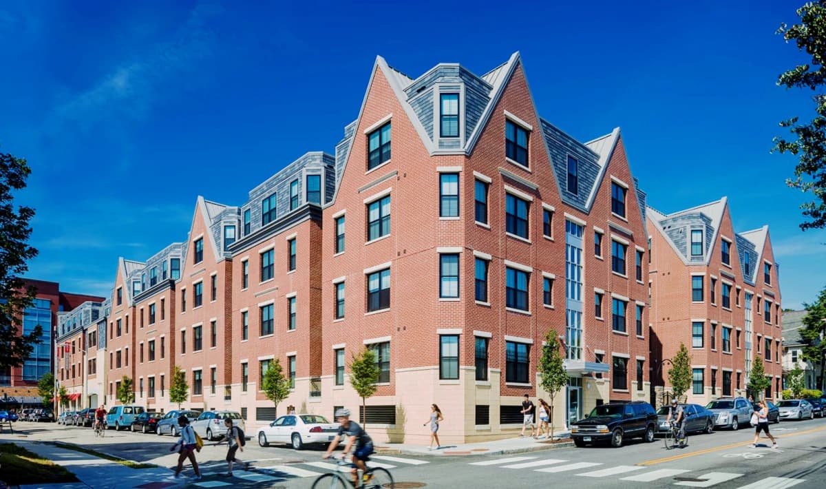 257 Thayer image 3