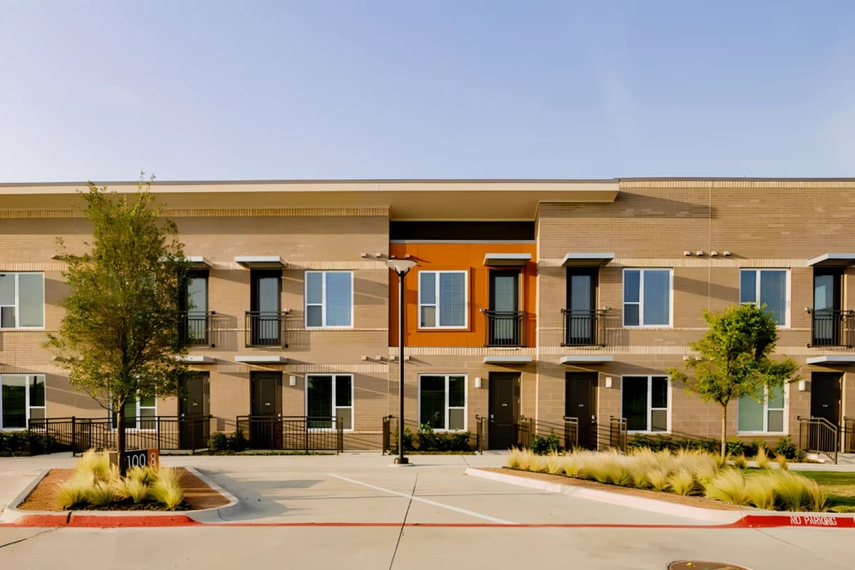 Northside Apartments 2-SL image