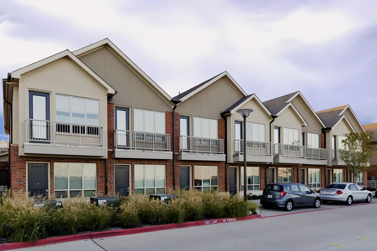 Northside Apartments 2-SL image