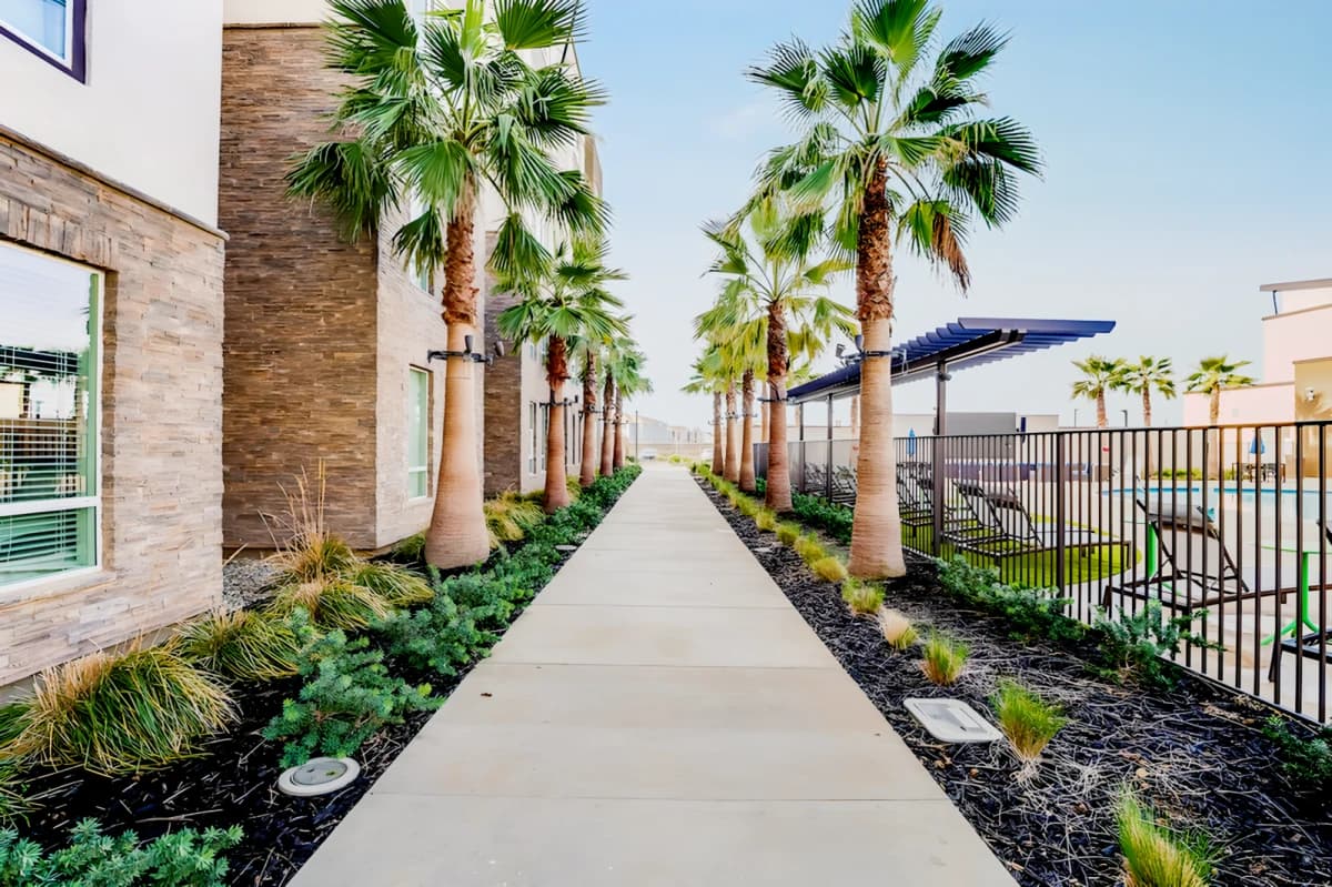 Outdoor Features