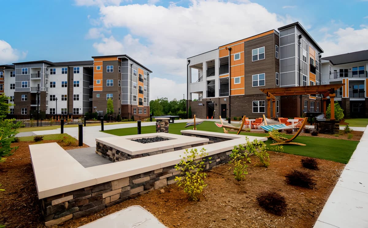 Signature Hartwell Village