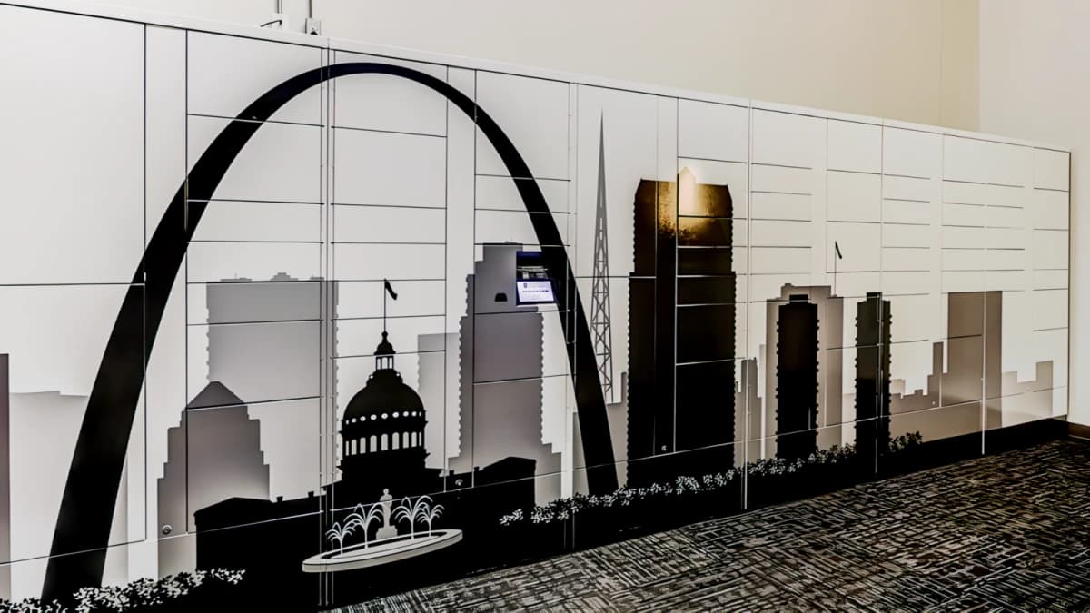 Gateway on Grand image