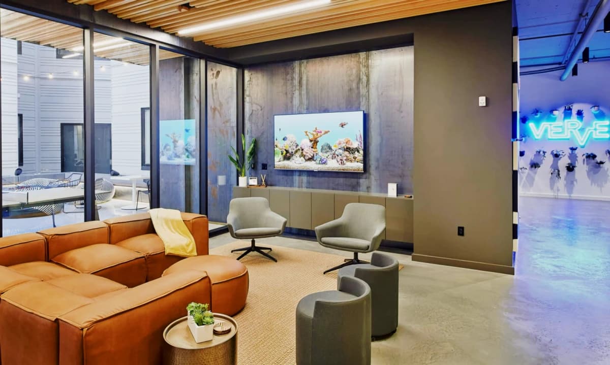 VERVE St. Louis image