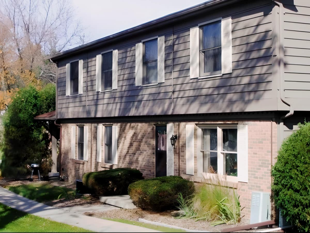 Cambria Townhomes image 5