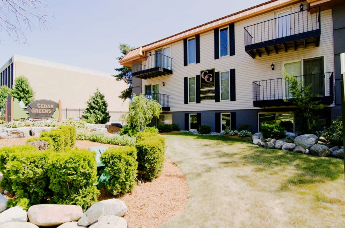 Cedar Greens Apartments