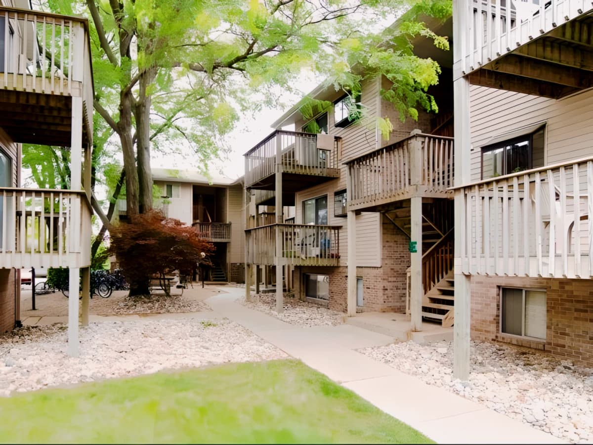 Courtyard Flatlets
