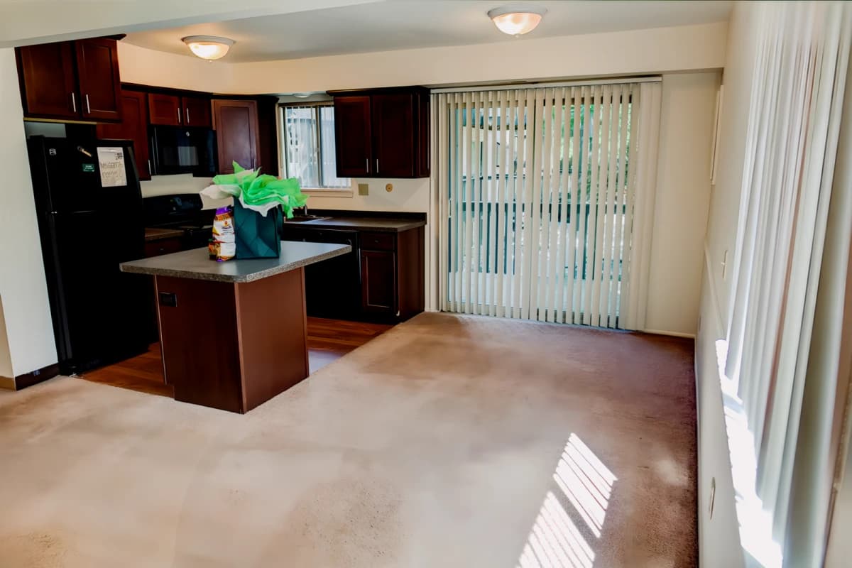 Courtyard Flatlets image