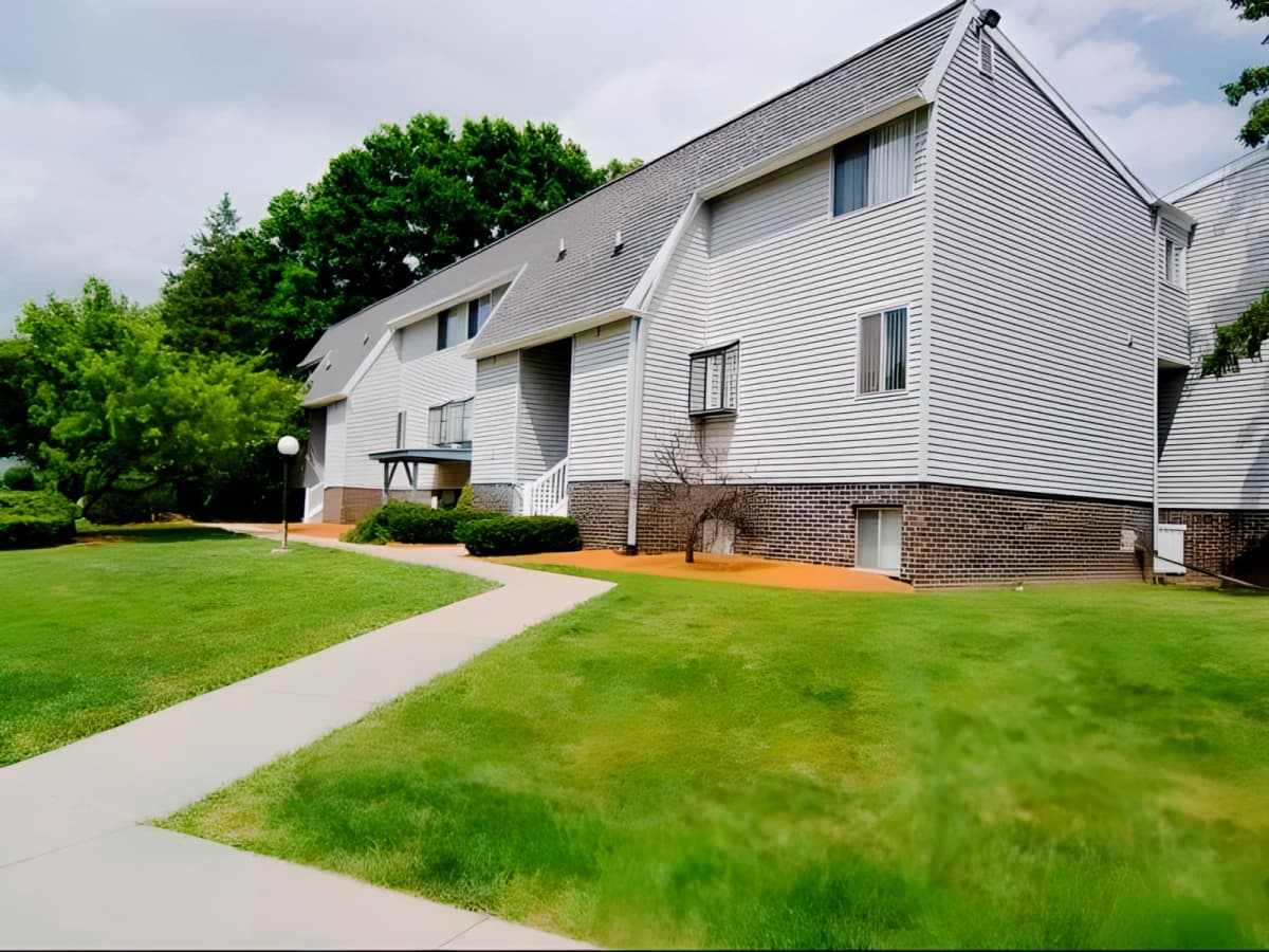 Eastpoint Townlets image 5