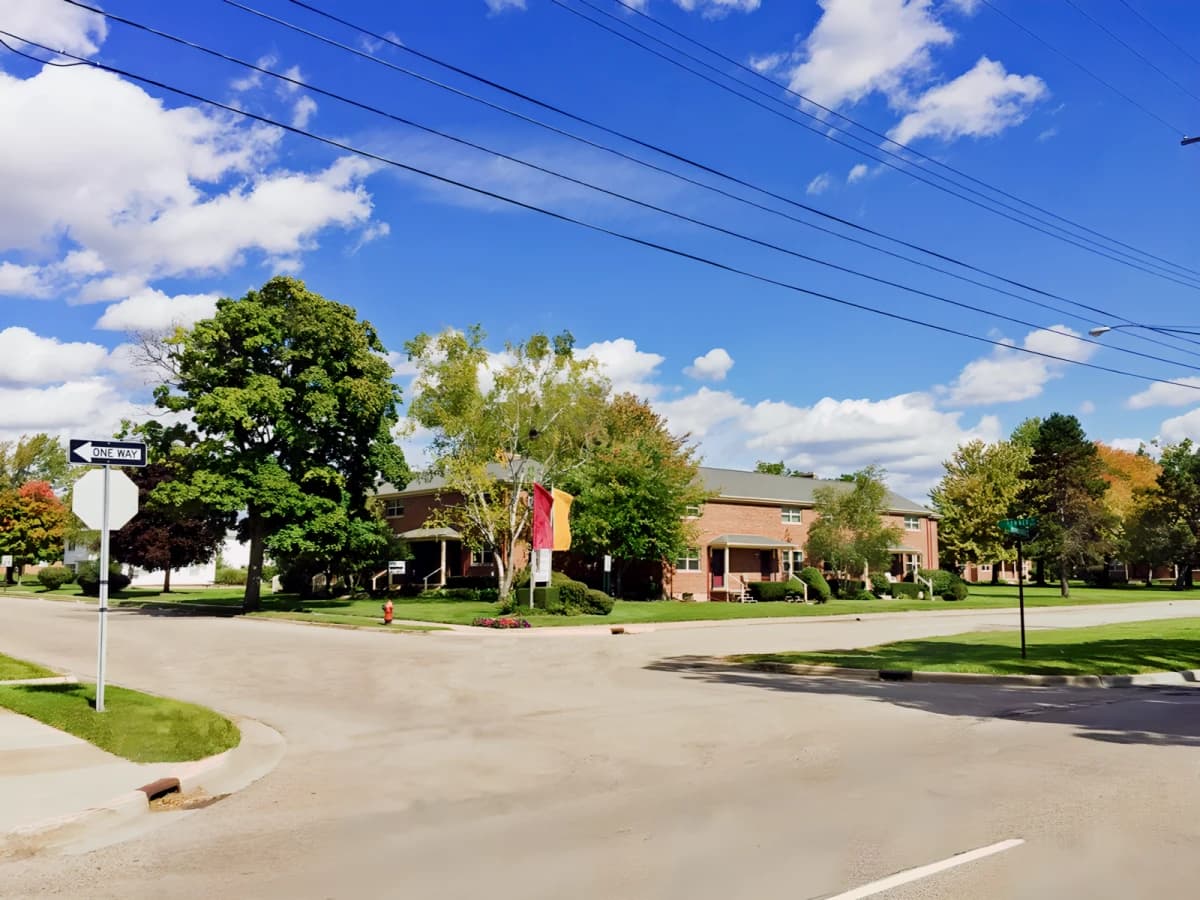 Amber Square Apartments