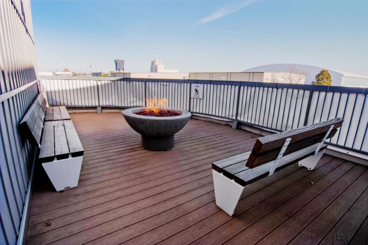 Outdoor Features