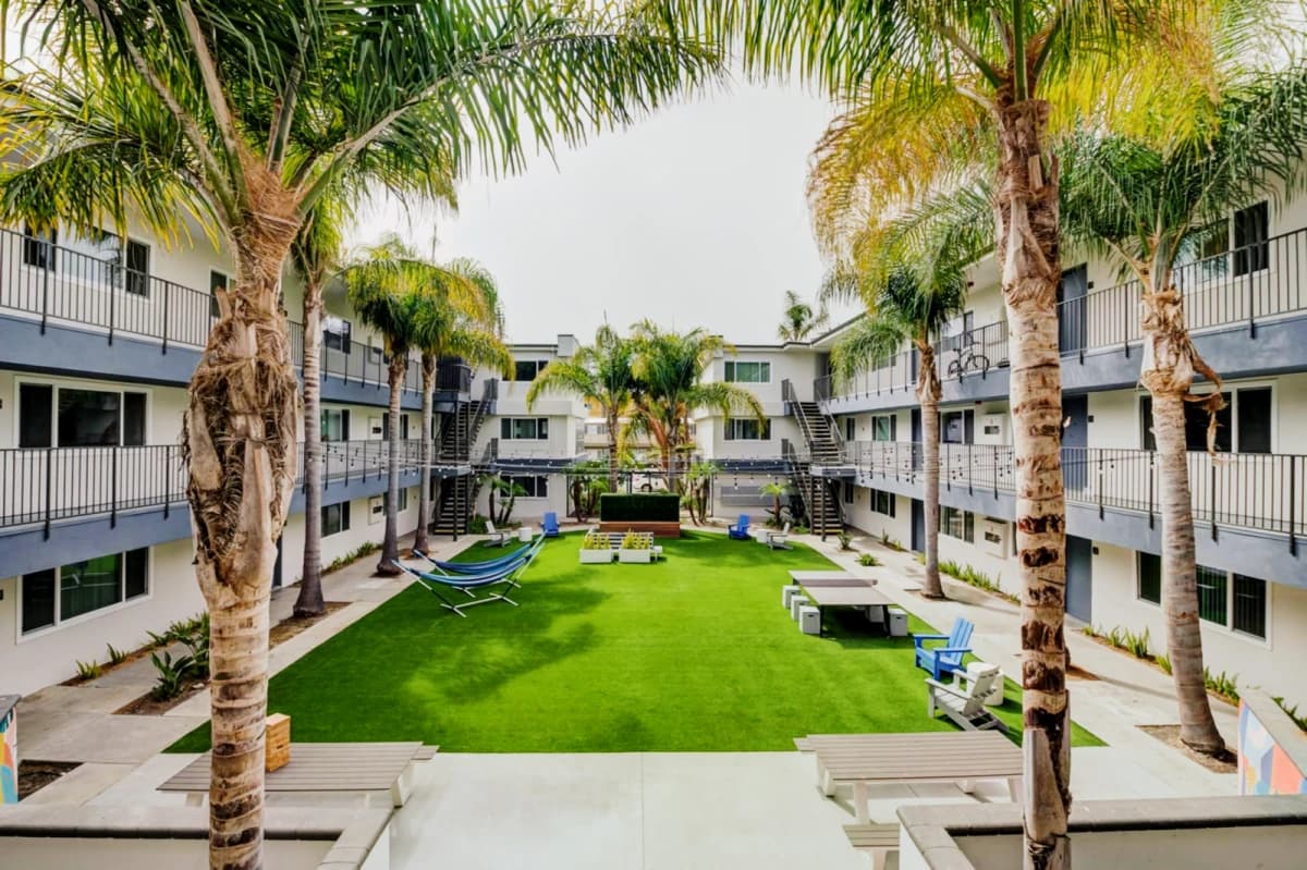 Breakpointe Coronado image
