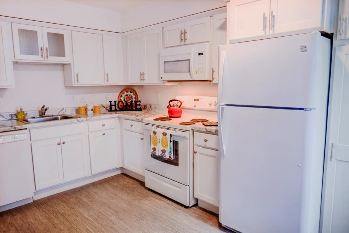 Kimberly House Apartments image 3