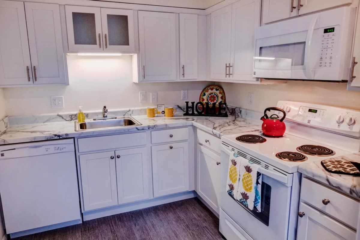 Kimberly House Apartments image 5