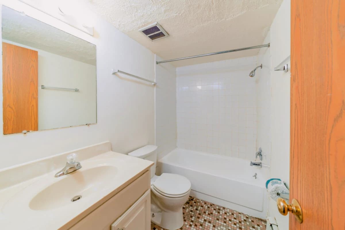 Haslett Arms Apartments image