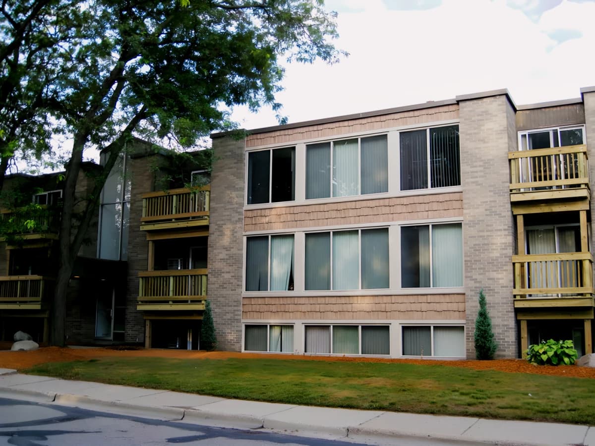 Haslett Arms Apartments image 2