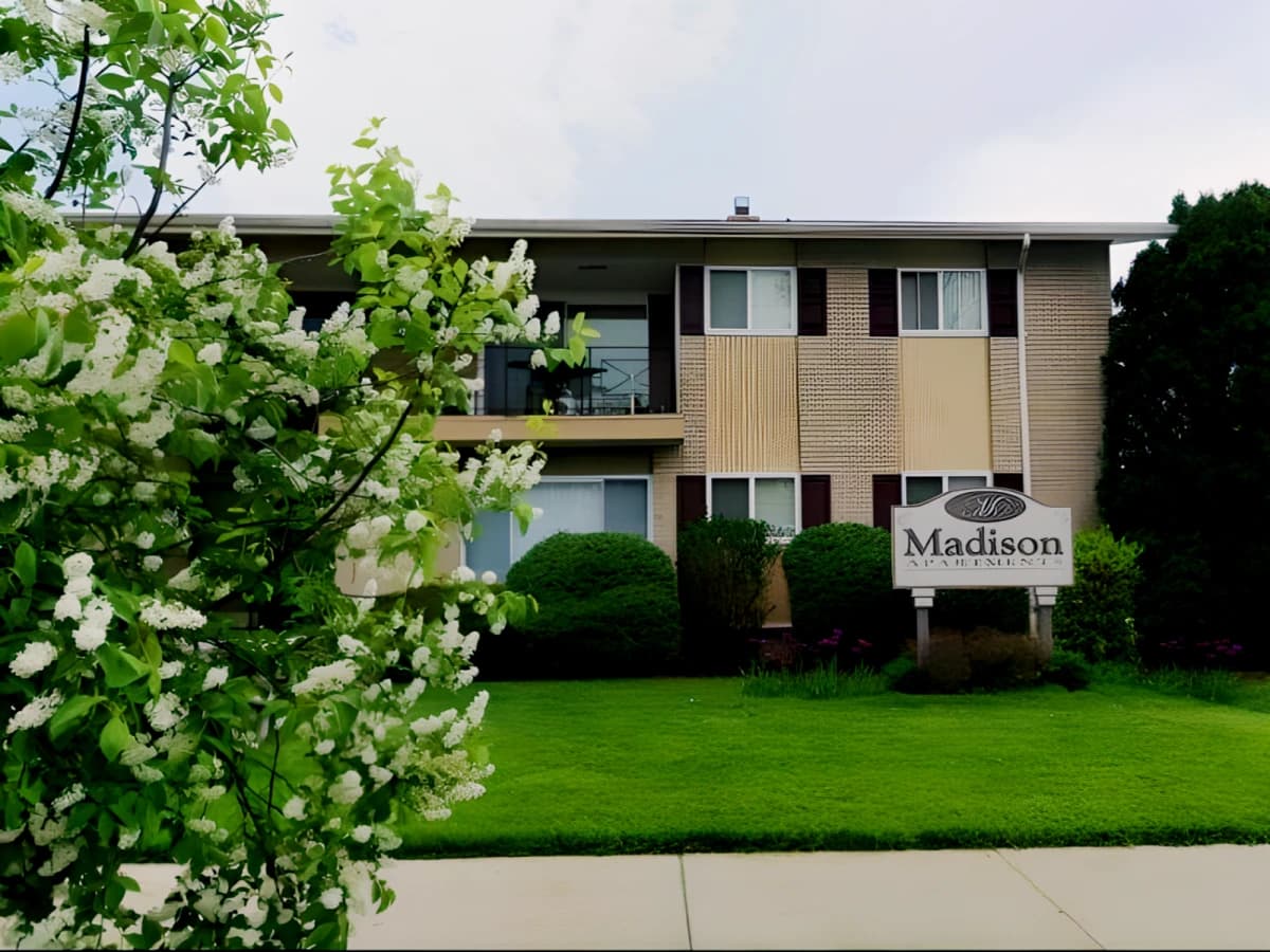 Madison Apartments image 2