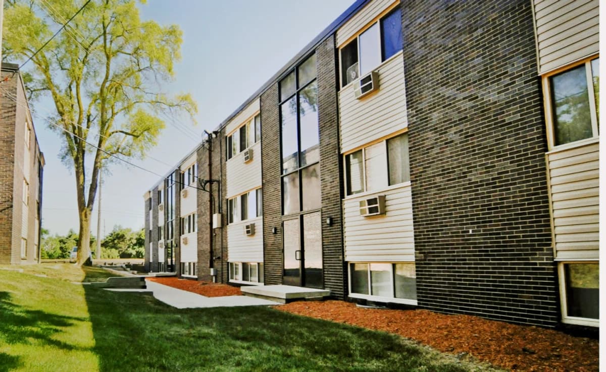 North Pointe Apartments