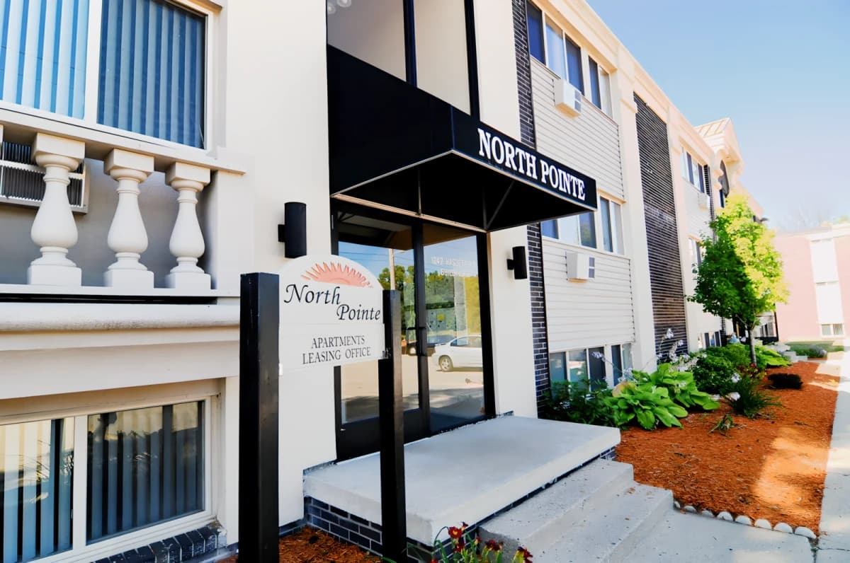 North Pointe Apartments image 2