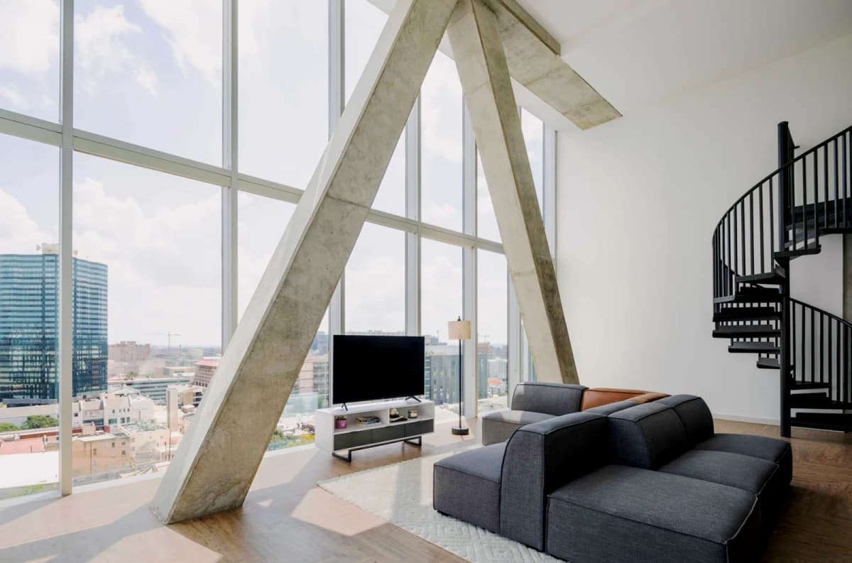 Torre image