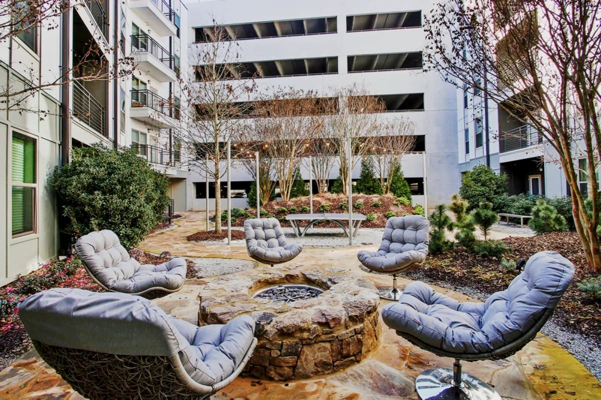 Yugo Atlanta Summerhill image