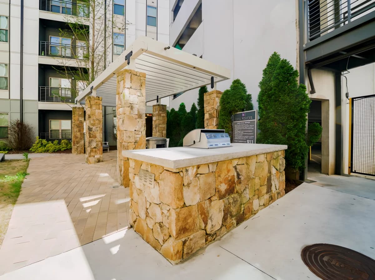 Yugo Atlanta Summerhill image