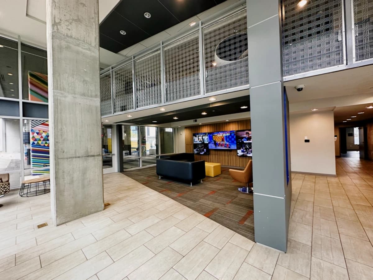 University House Midtown image