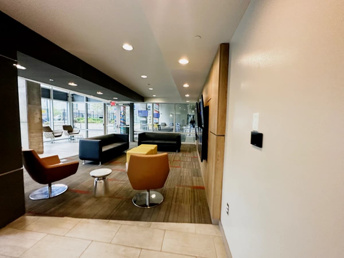 University House Midtown image