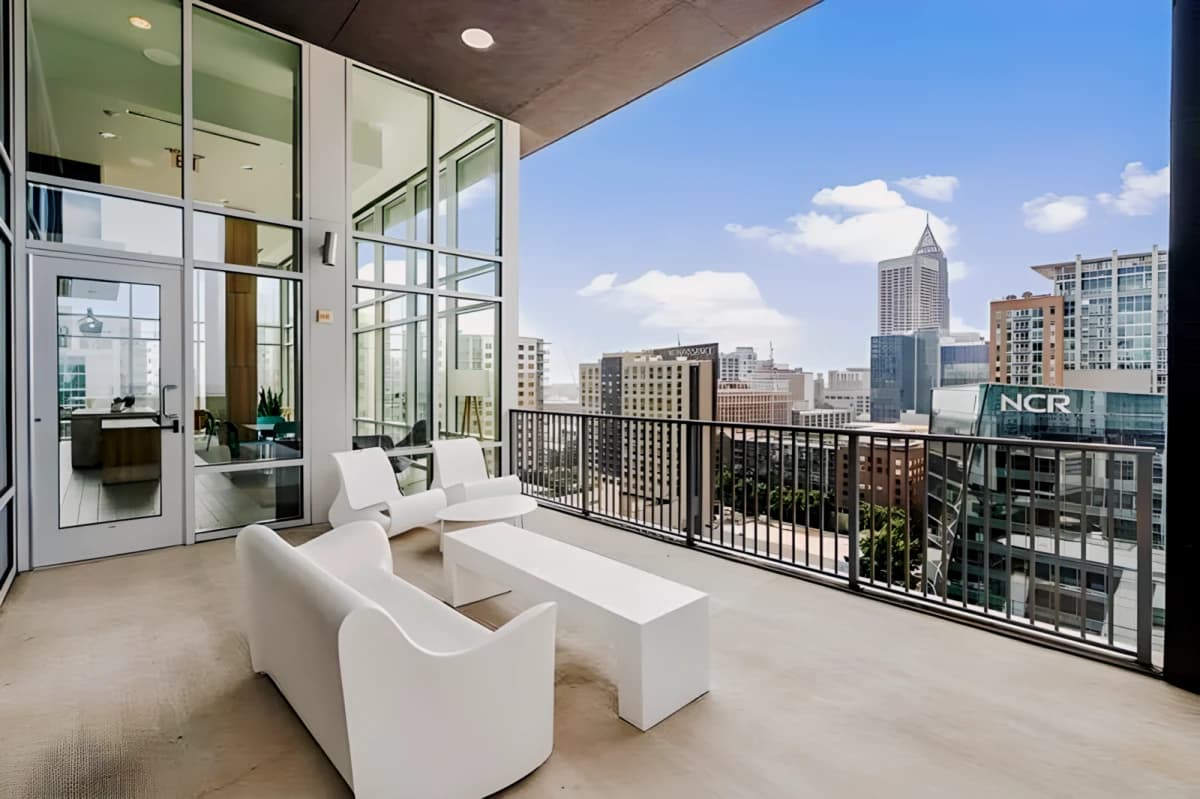 University House Midtown image