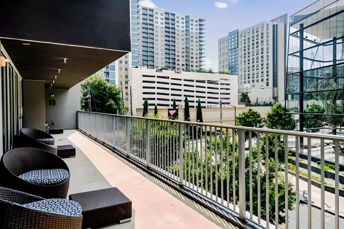 University House Midtown image