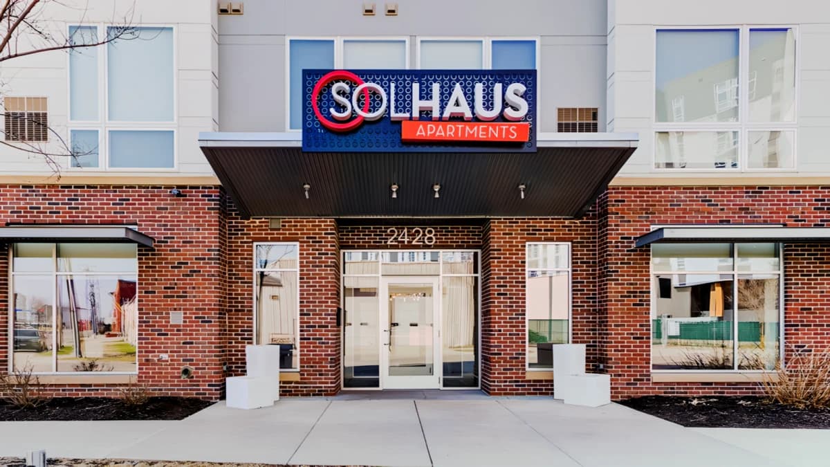 Solhaus Apartments & Solhaus Tower image 2