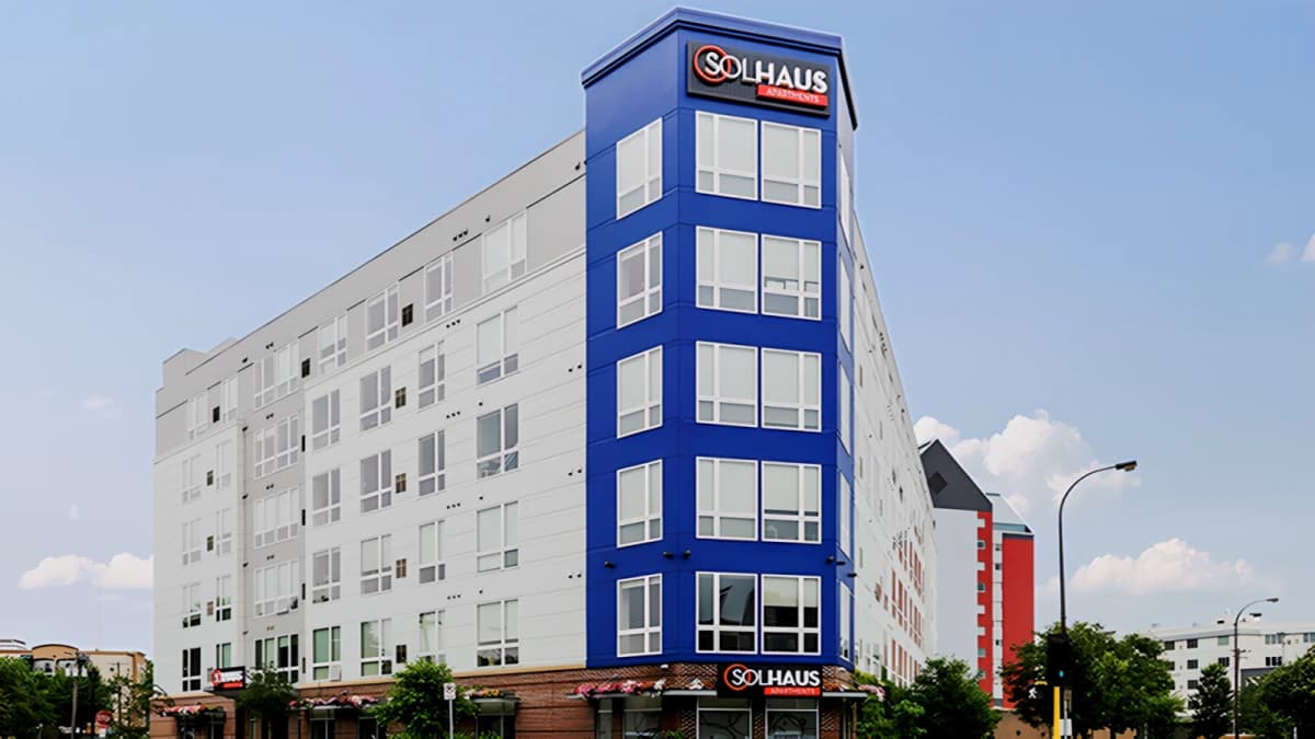 Solhaus Apartments & Solhaus Tower image 3