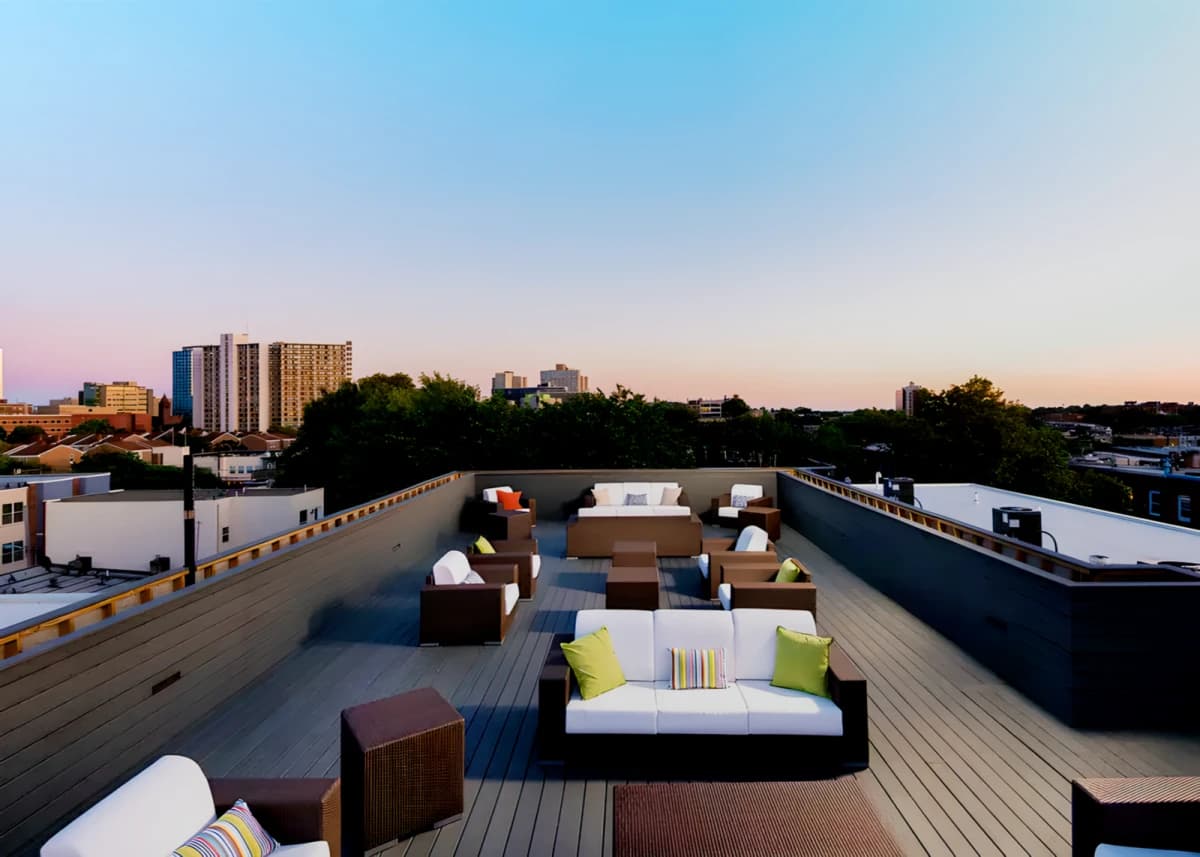 Outdoor Features