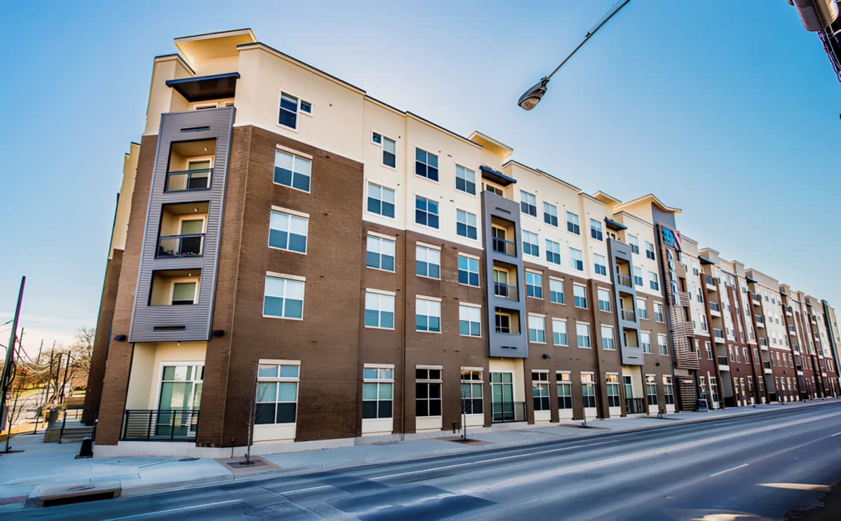 33 North image 4