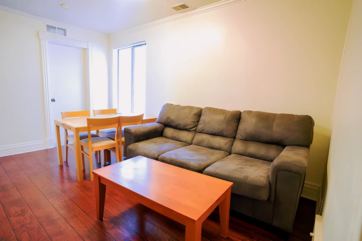 507 Glen Court image
